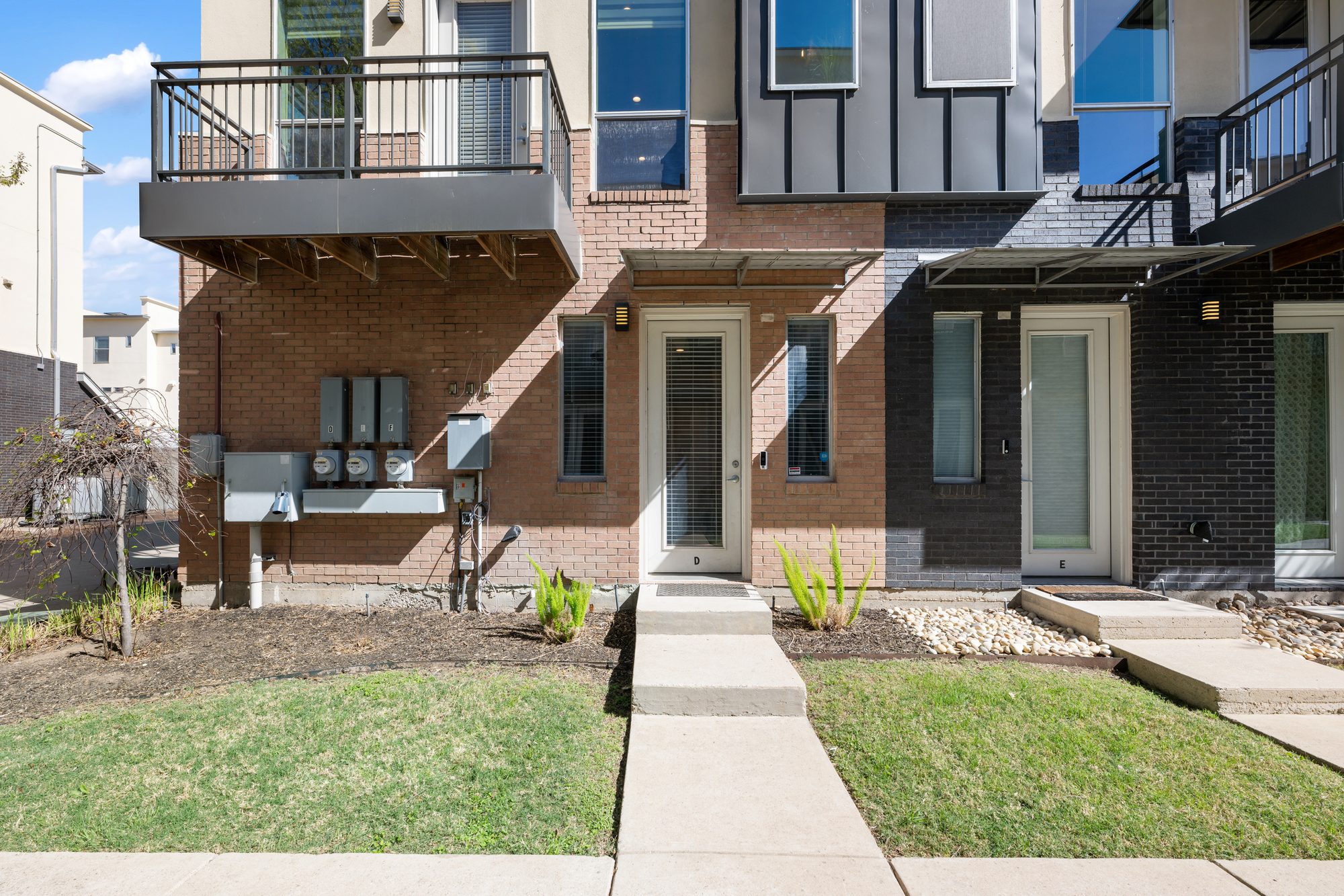 1209 Kinney Ave, Unit D photo 6